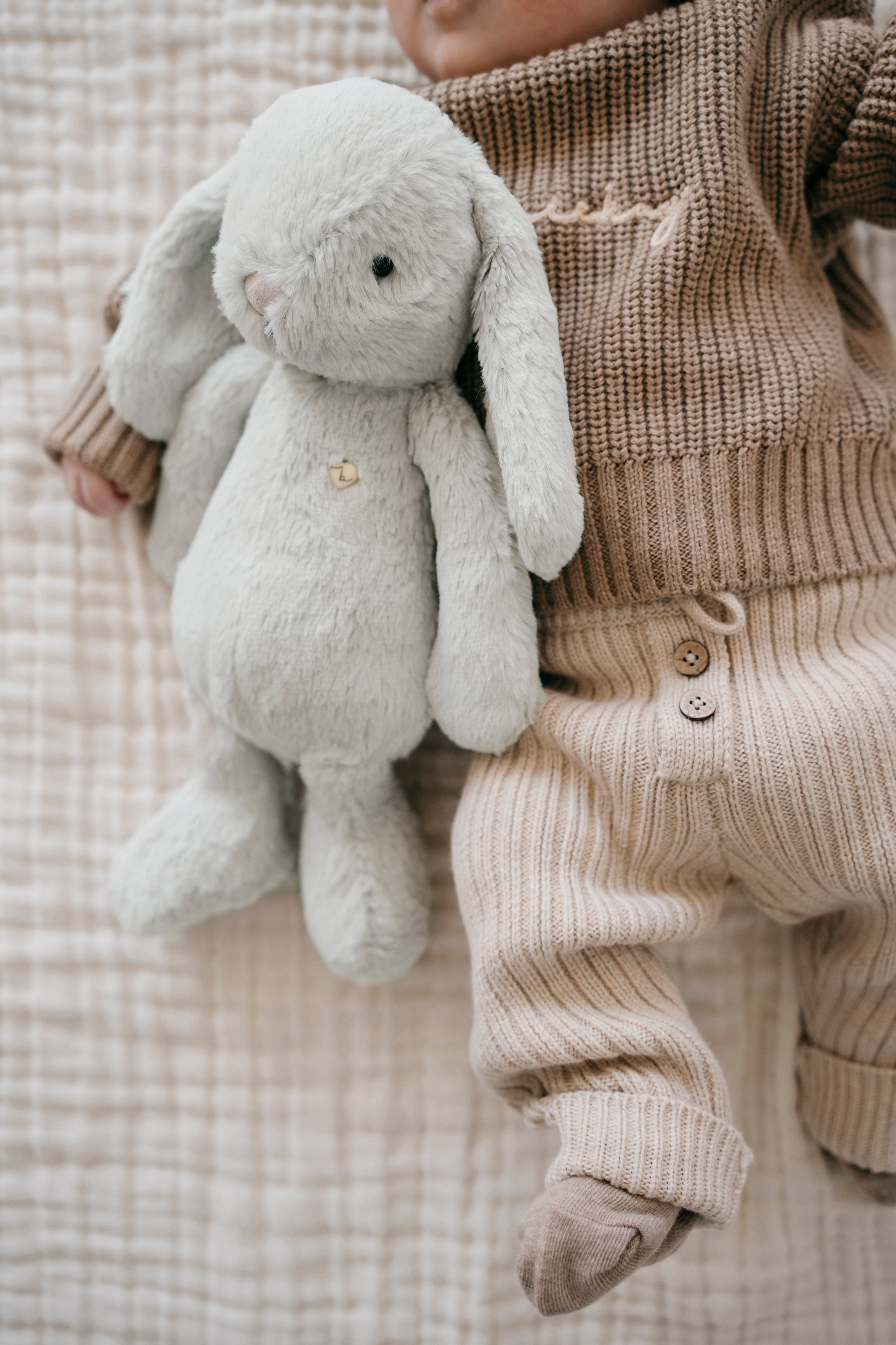 Snuggle Bunnies - Penelope the Bunny - Willow – Jamie Kay NZ