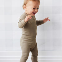 Organic Cotton Modal Elastane Legging - Oak Childrens Legging from Jamie Kay NZ