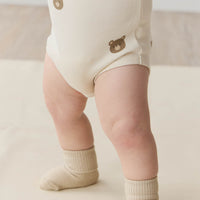 Organic Cotton Hudson Short Sleeve Bodysuit - Bobbie Bear Tofu Childrens Bodysuit from Jamie Kay NZ