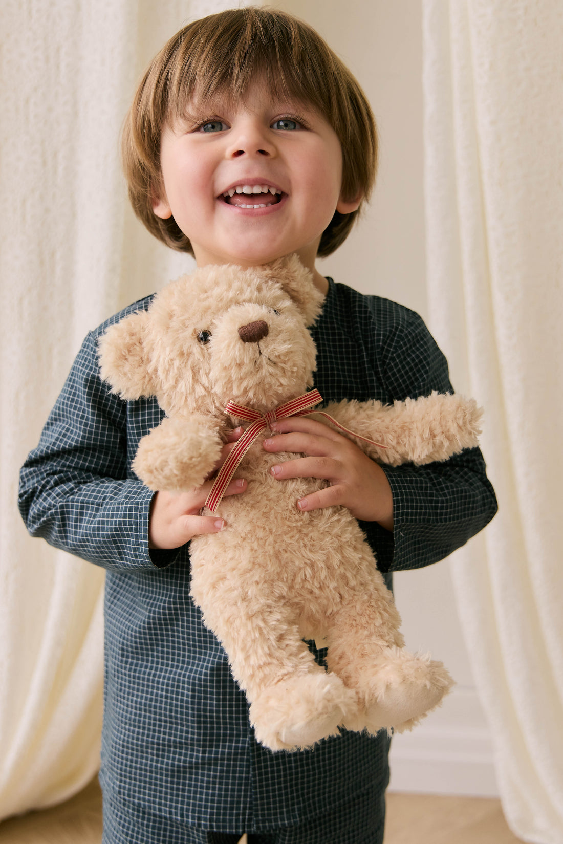 Snuggle Bunnies - Arthur the Bear - Arthur with Red Stripe Bow Childrens Toys from Jamie Kay NZ
