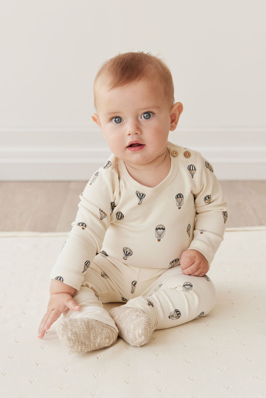 Organic Cotton Fernley Bodysuit - Montgolfiere Cloud Childrens Bodysuit from Jamie Kay NZ