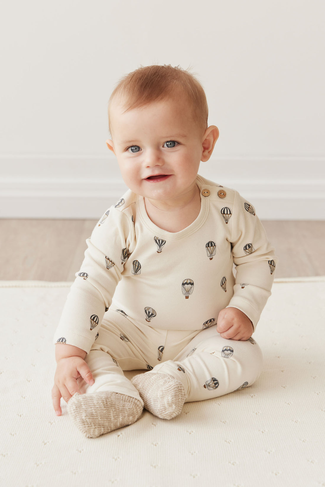 Organic Cotton Everyday Legging - Montgolfiere Cloud Childrens Legging from Jamie Kay NZ