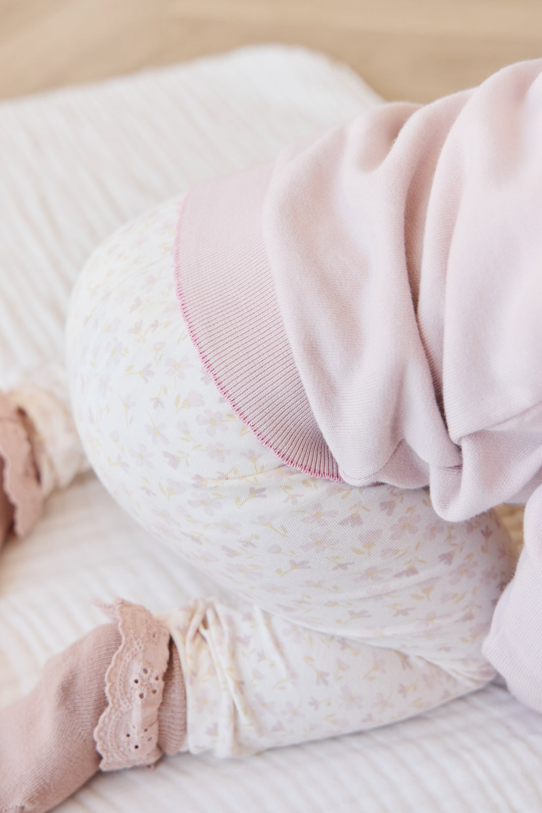 Organic Cotton Everyday Legging - Aries Mauve Childrens Legging from Jamie Kay NZ