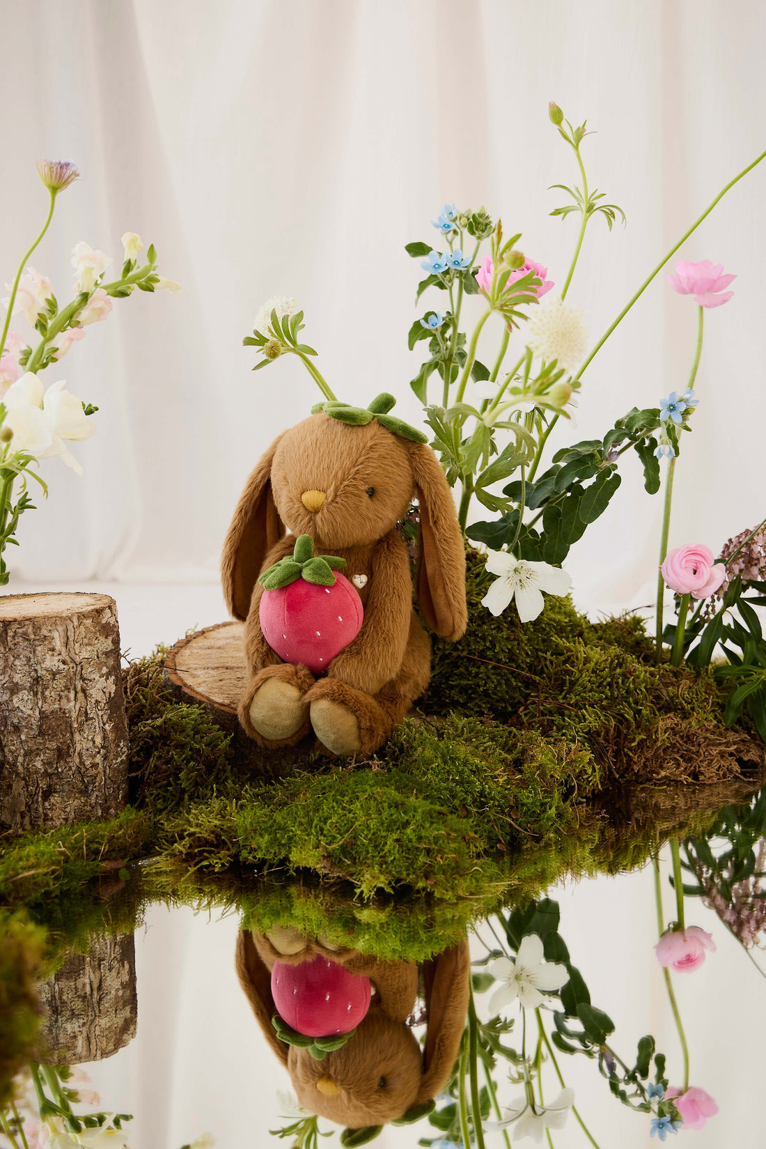Snuggle Bunnies - Strawberry Penelope - Oak Childrens Toys from Jamie Kay NZ