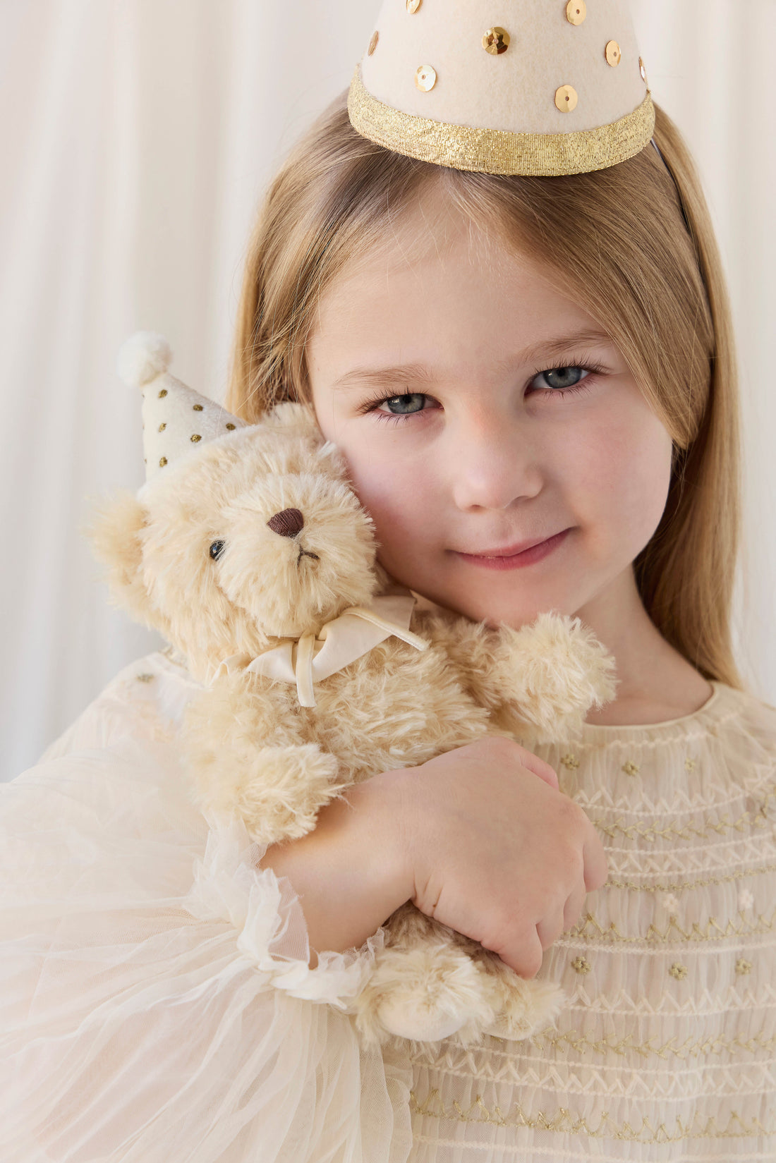 Snuggle Bunnies - Party Arthur - Ivory Childrens Toys from Jamie Kay NZ