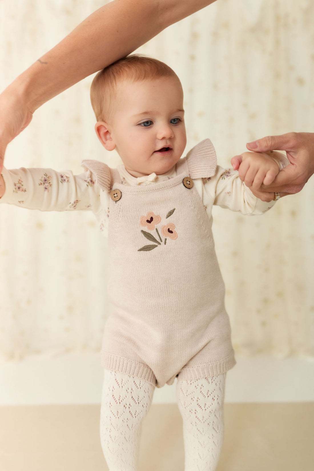 Baby girl rompers nz best sale