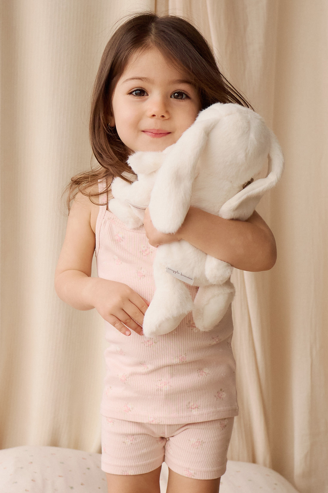 Snuggle Bunnies - Plush Frankie the Hugging Bunny - Marshmallow Childrens Toy from Jamie Kay NZ