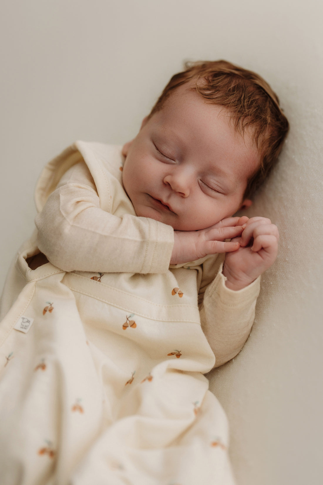 Merino Kids Go Go Bag All Seasons - Woodland Acorns White Childrens Sleeping Bag from Jamie Kay NZ