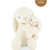 Snuggle Bunnies - Plush Frankie the Hugging Bunny - Marshmallow Childrens Toy from Jamie Kay NZ