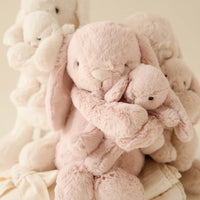 Snuggle Bunnies - Plush Frankie the Hugging Bunny - Blush Childrens Toy from Jamie Kay NZ