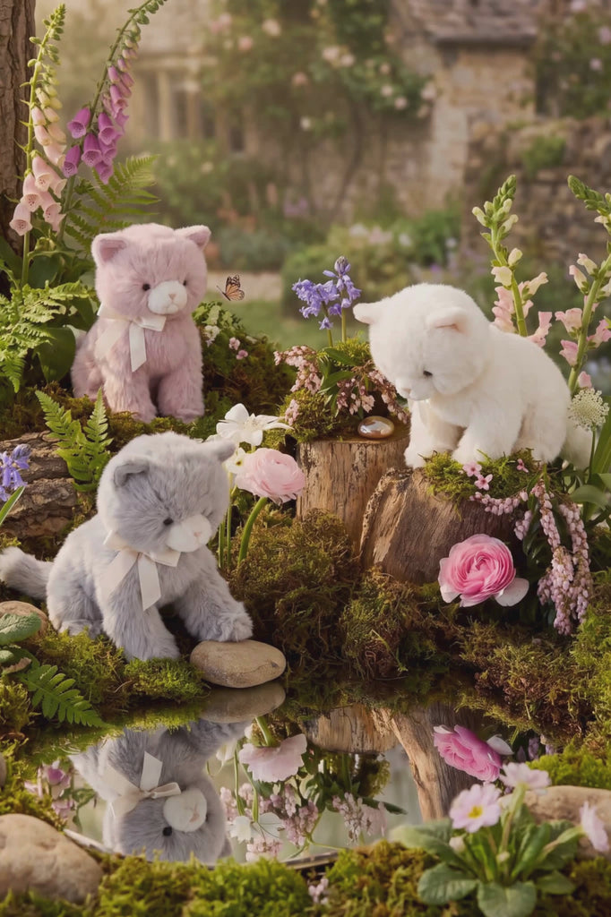Snuggle Bunnies - Moon the Kitty - Snow Childrens Toys from Jamie Kay NZ
